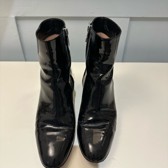 Designer Gianvito Rossi patent leather boots - Picture 3 of 5